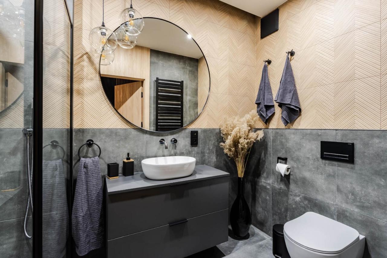 Klimatyzowany Apartament Very Berry Z Parkingiem W Poznaniu By Noclegi Renters Екстериор снимка
